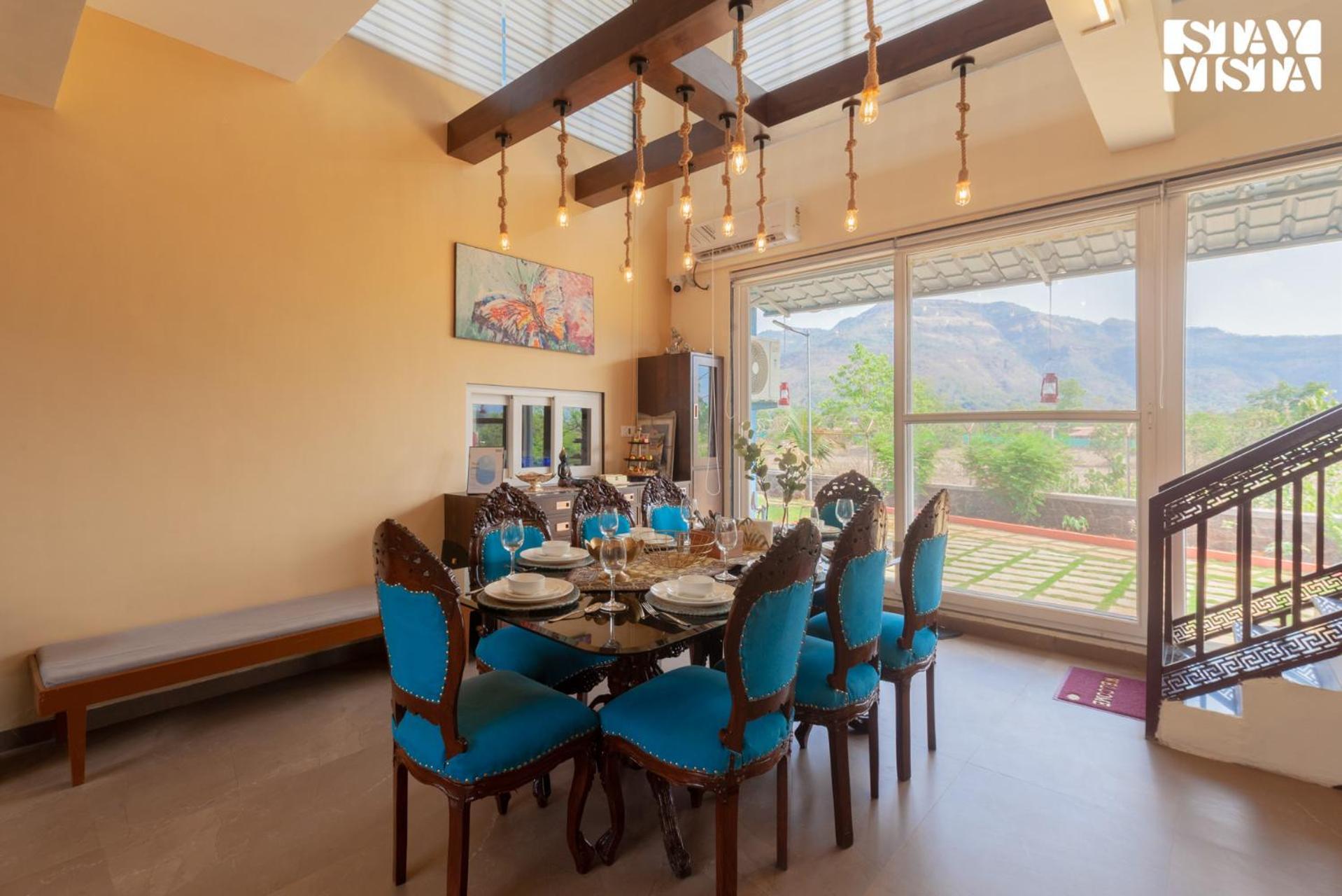 Stayvista'S Hillside Meadows - Mountainside Retreat With Farm View, Pool & Deck, Lawn & Gazebo Chinchavli ภายนอก รูปภาพ